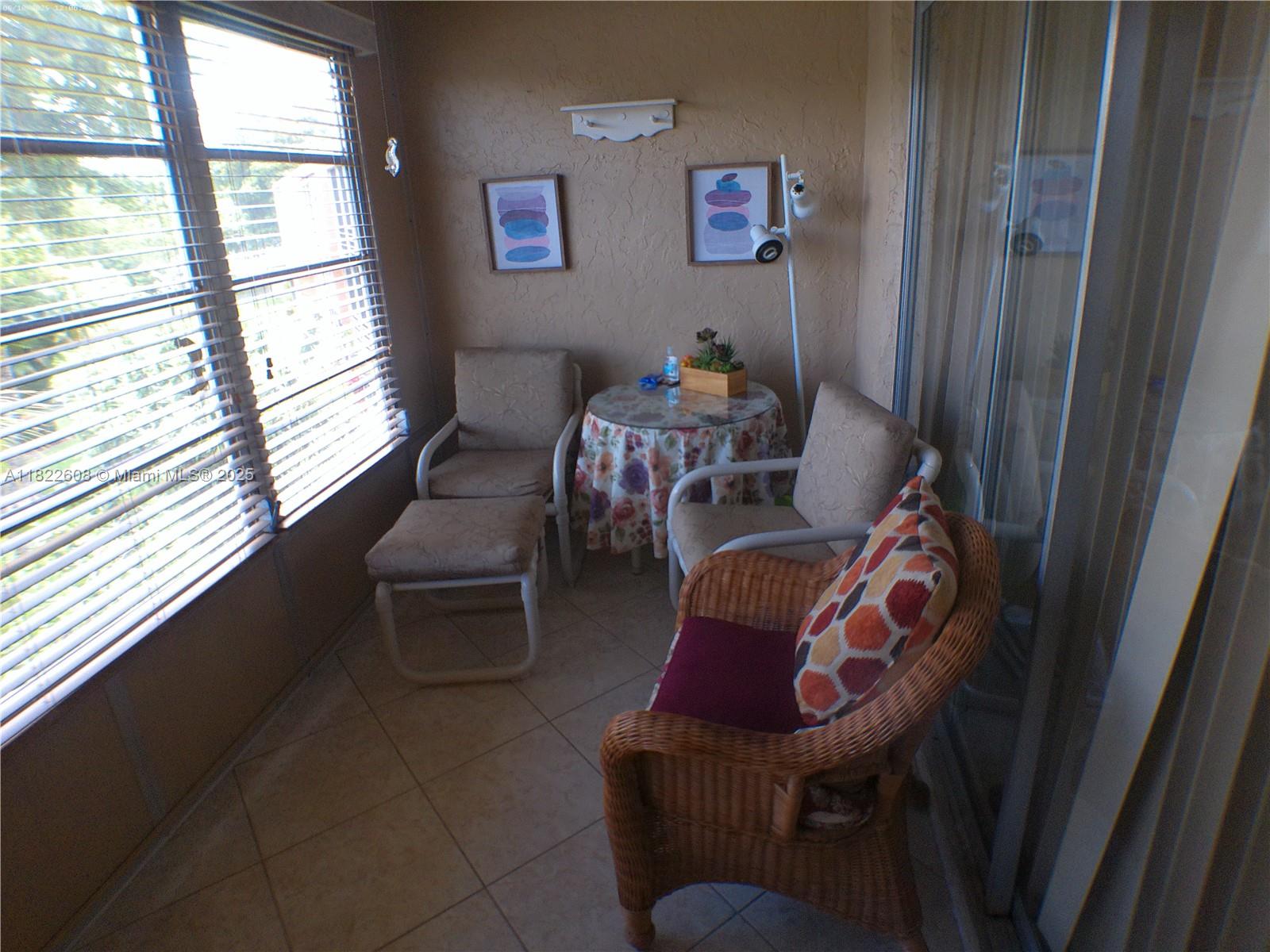 GREENS CONDO APTS PHASE I - Residential