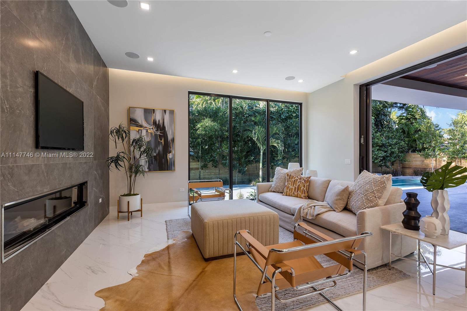 NATOMA MANORS RE SUB - Residential