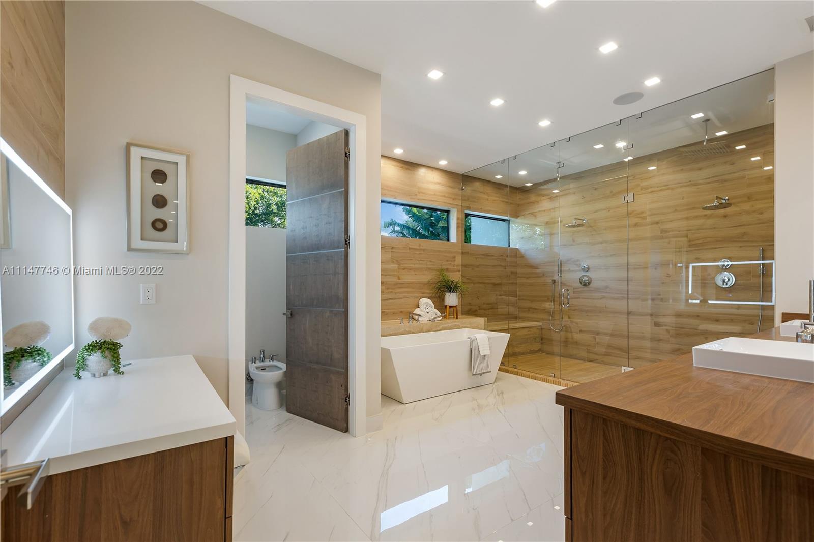 NATOMA MANORS RE SUB - Residential