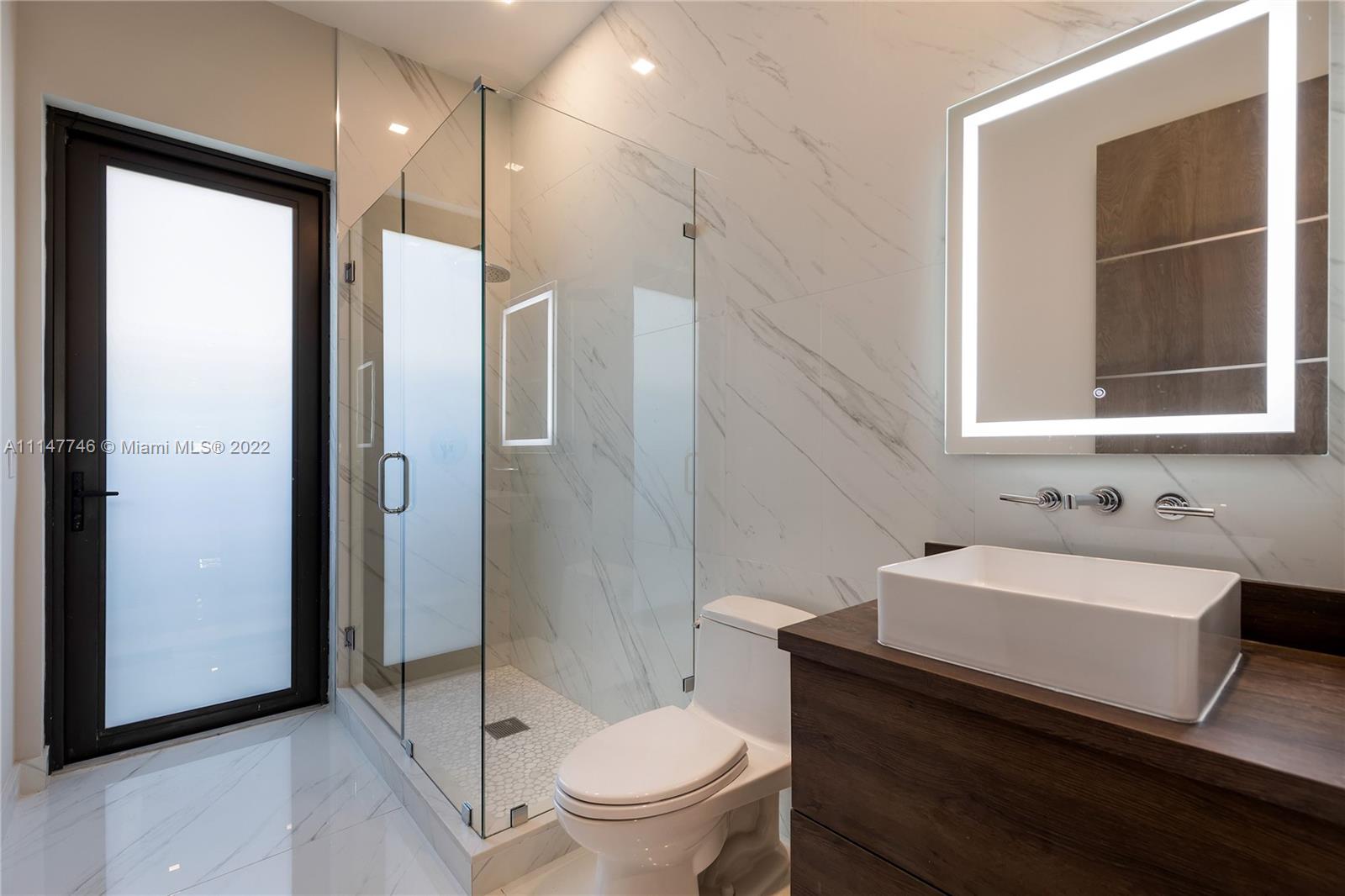 NATOMA MANORS RE SUB - Residential