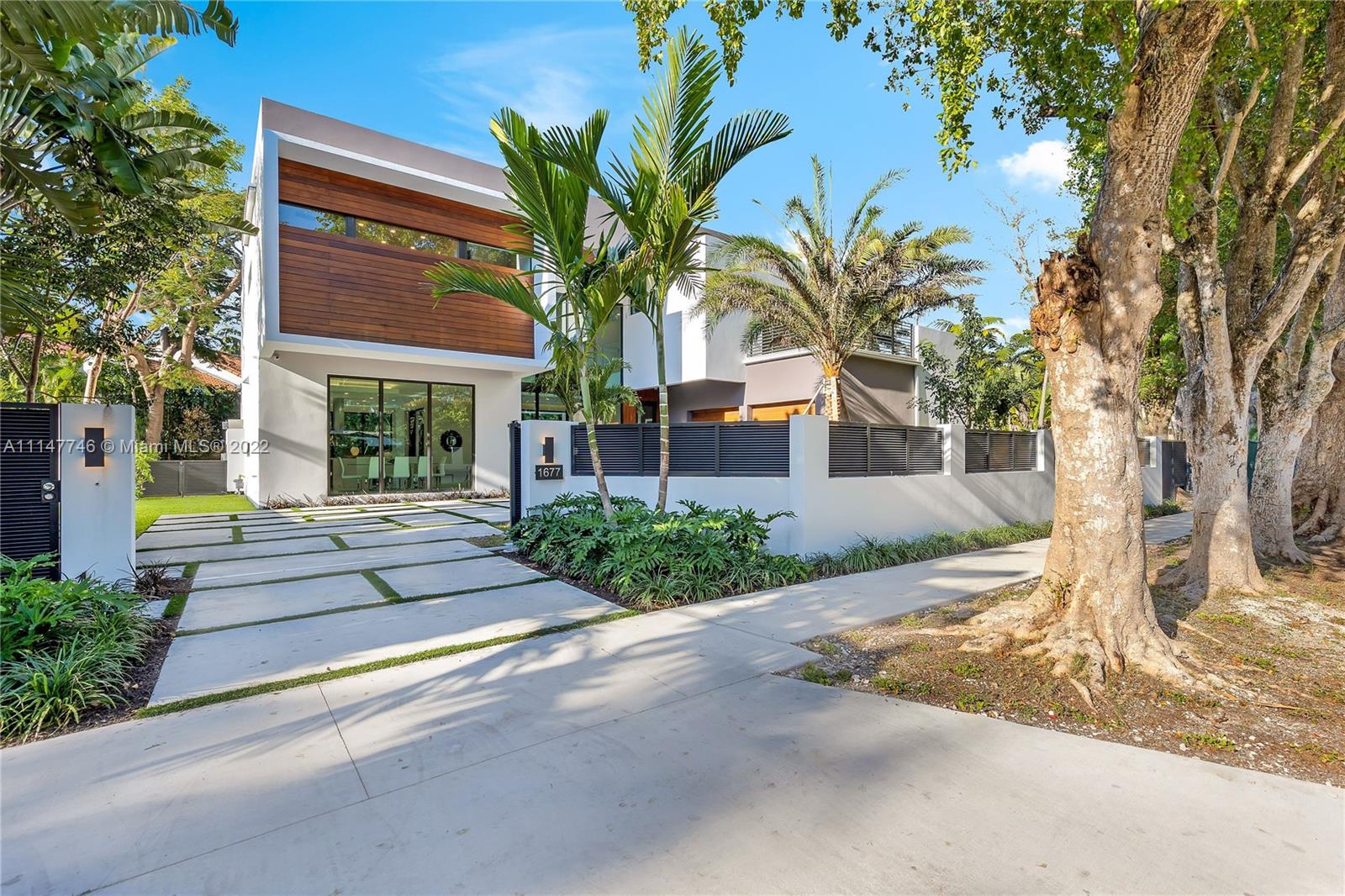 NATOMA MANORS RE SUB - Residential