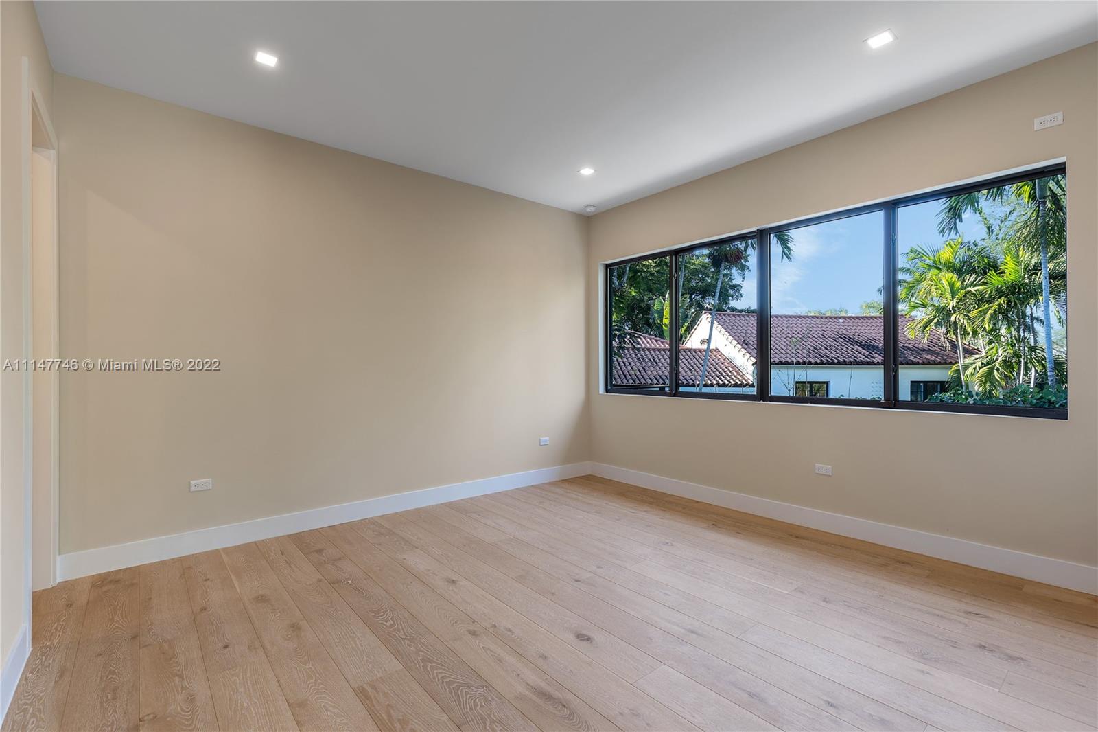 NATOMA MANORS RE SUB - Residential