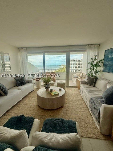 177 Ocean Lane Dr 1203