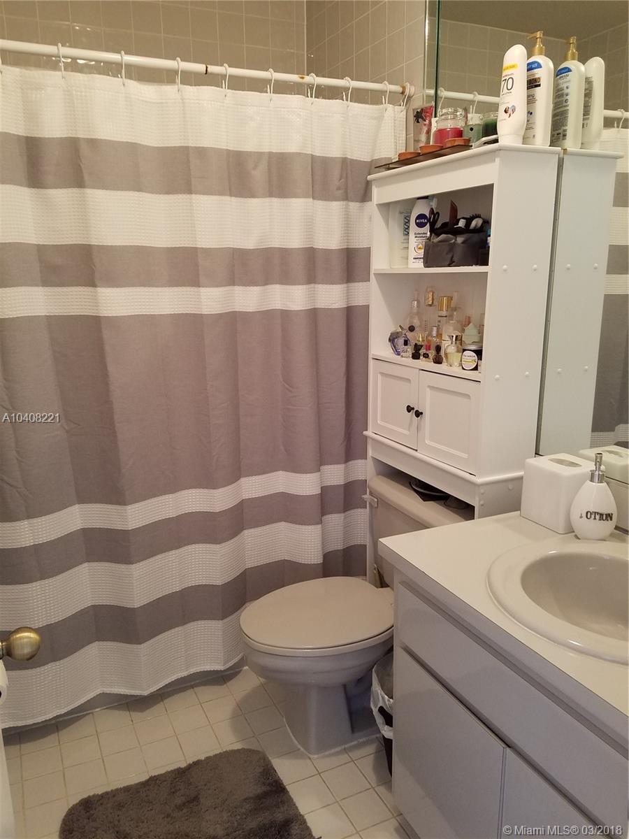 KENDALE LAKES NORTH SEC 9 - Residential