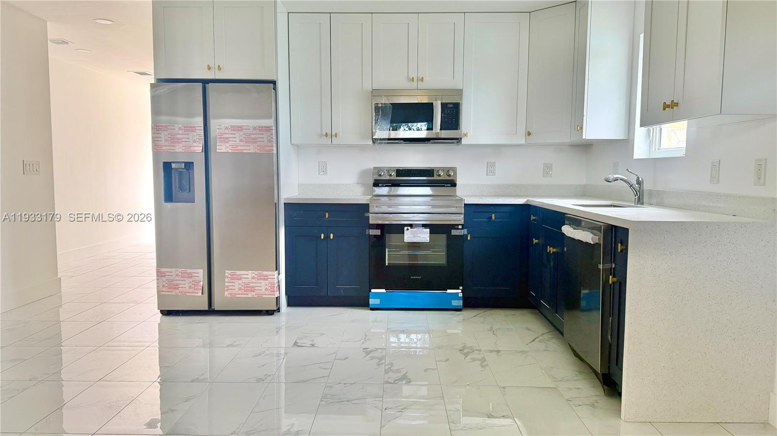 CEDARHURST - Residential Income
