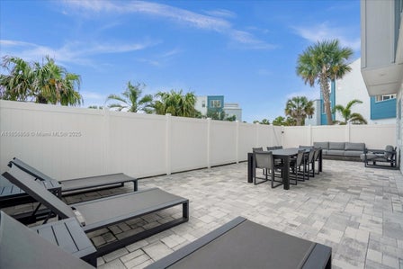 7740 SANDY RIDGE DR — listing photo 8