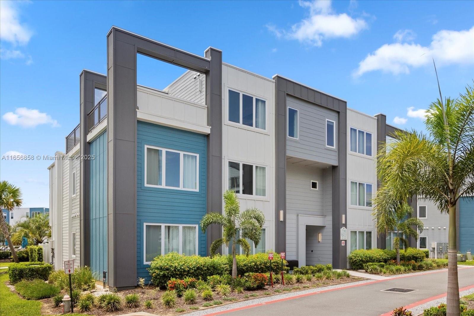 7740 Sandy Ridge Dr 112