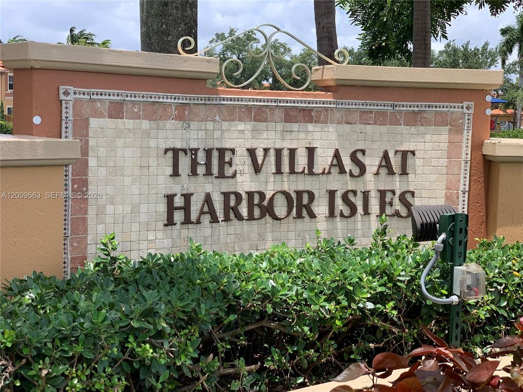 Photo of 4944 Windward Way #1401, Dania Beach, FL 33312 (MLS # A12009563)
