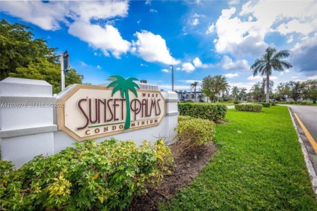 SUNSET PALMS WEST CONDO - Residential