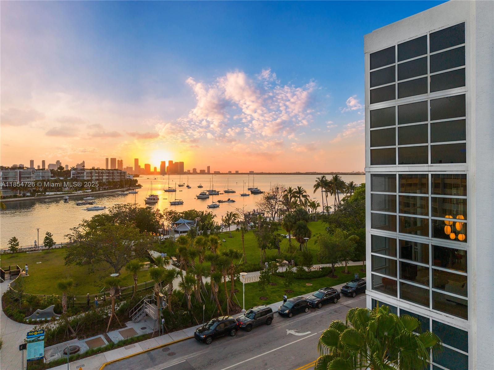 THE LOFTS AT SOUTH BEACH - Residential Lease