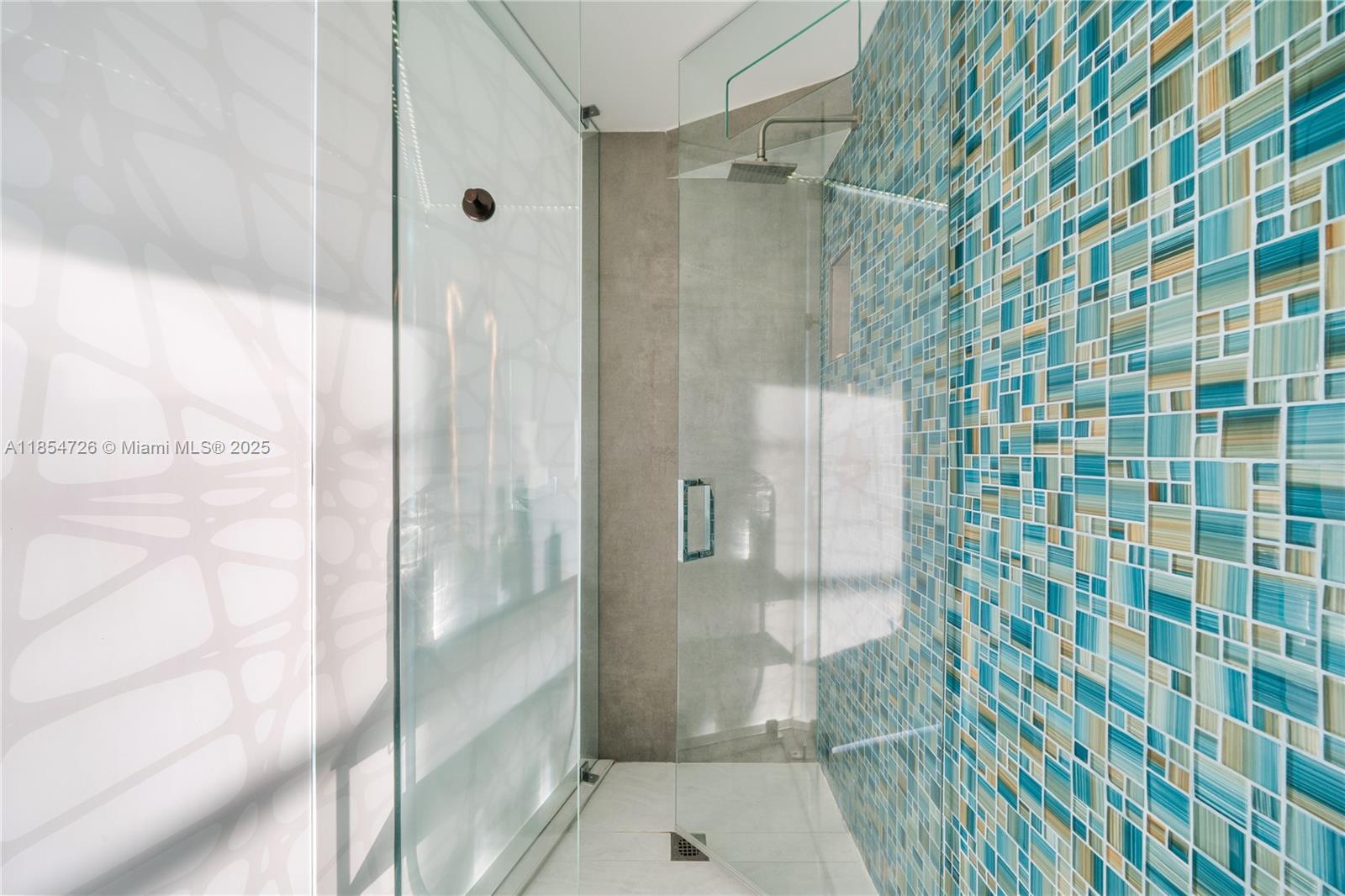 THE LOFTS AT SOUTH BEACH - Residential Lease