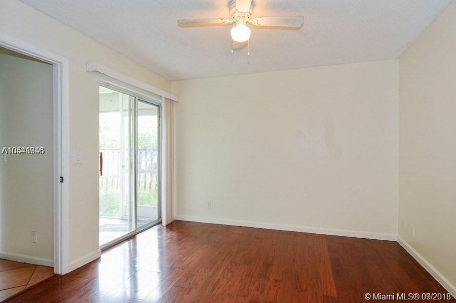 SUGAR POND MANOR OF WELLI - Residential Lease