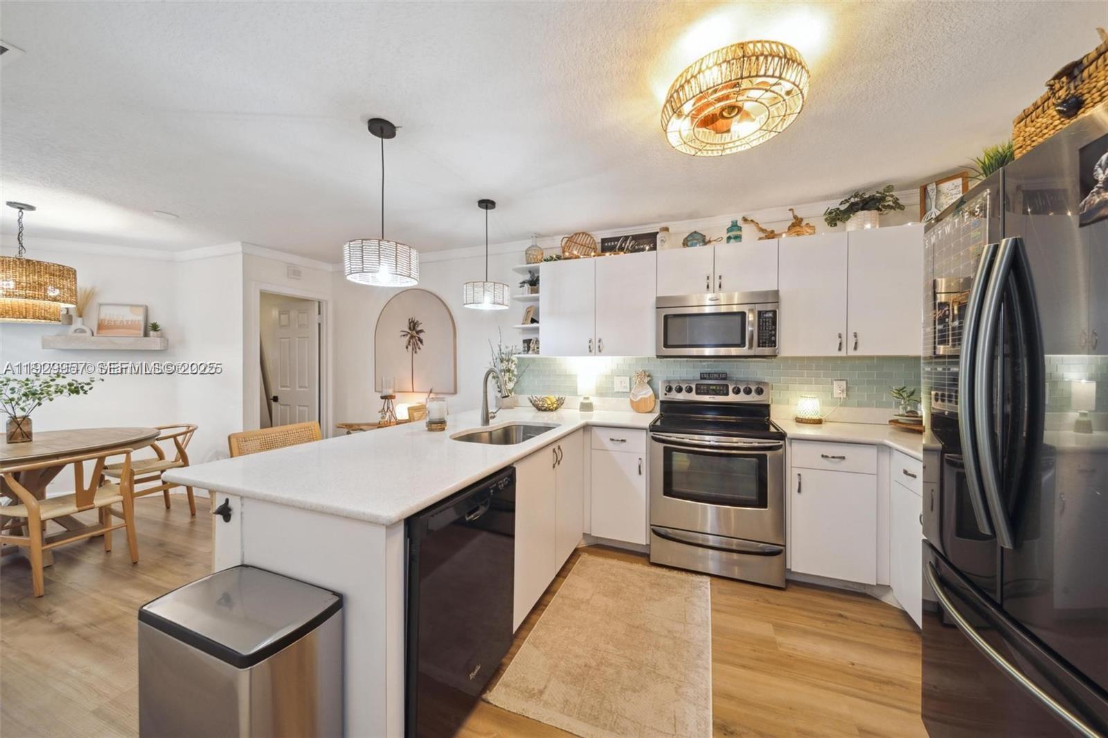 LAKES OF DEER CREEK - Residential Lease