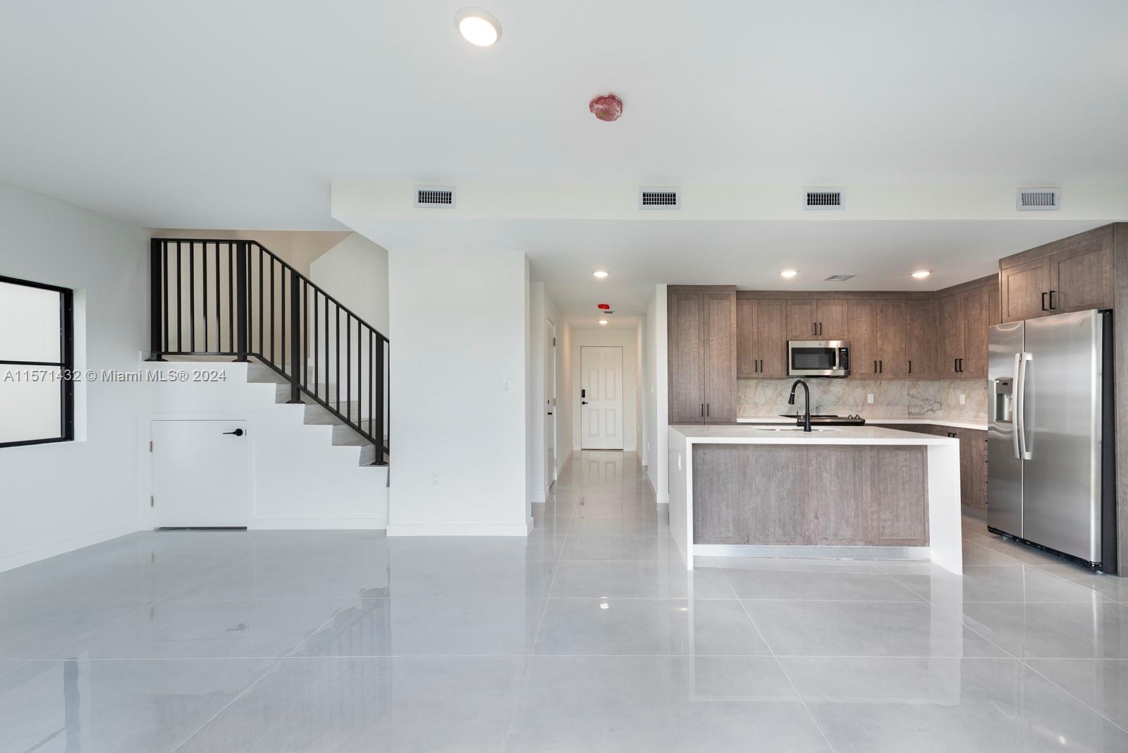 On Alba - Residential