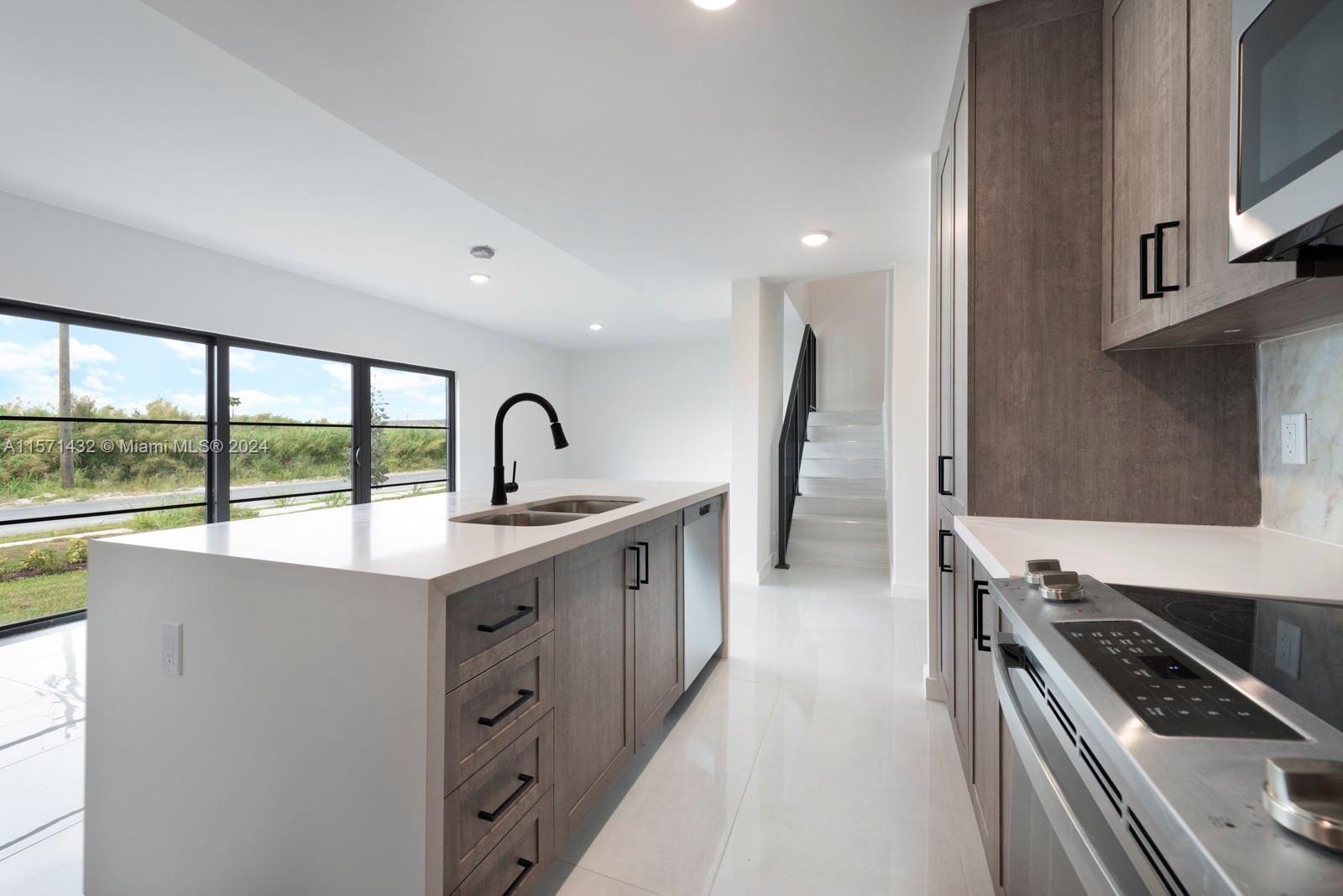 On Alba - Residential