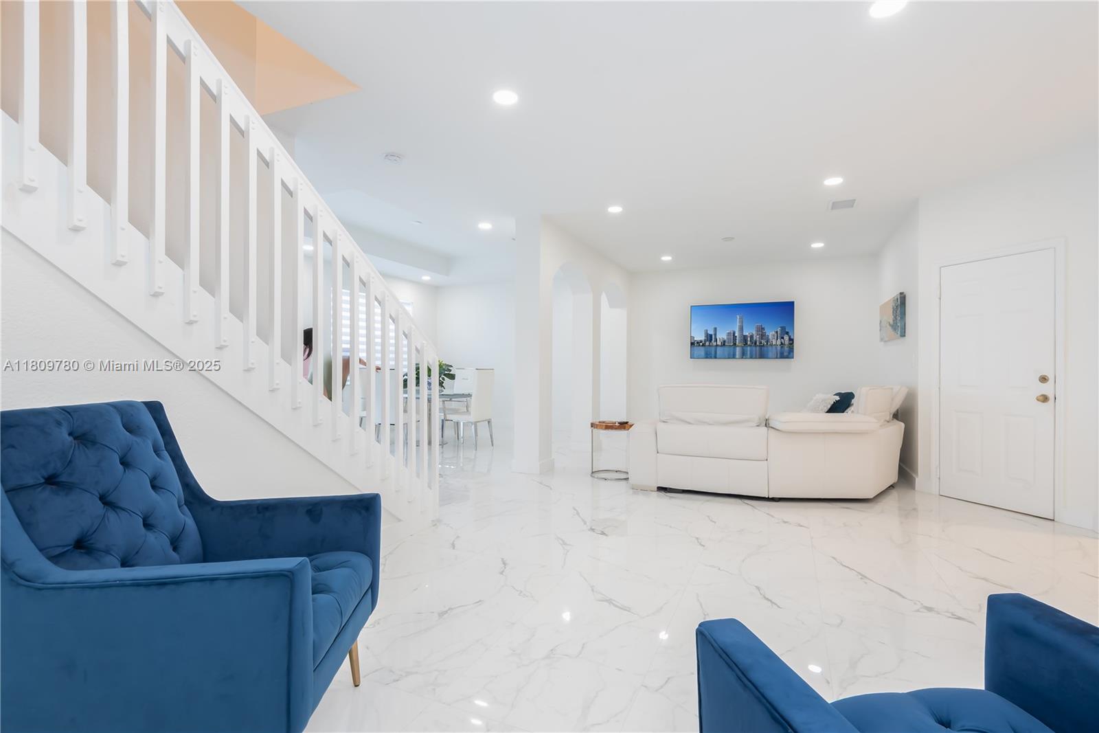 Rental Property at 15323 Sw 9th Way, Miami, Broward County, Florida - Bedrooms: 4 
Bathrooms: 3  - $3,650 MO.