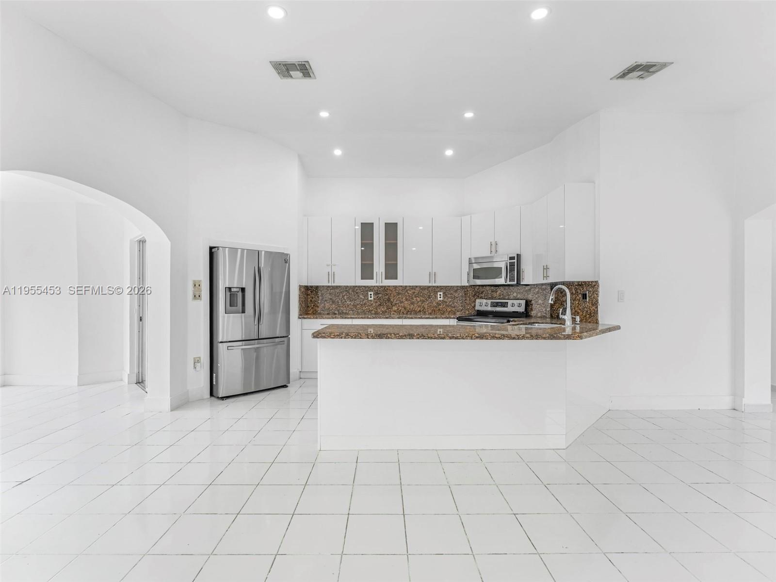 HIGHLANDS AT KENDALL - Residential