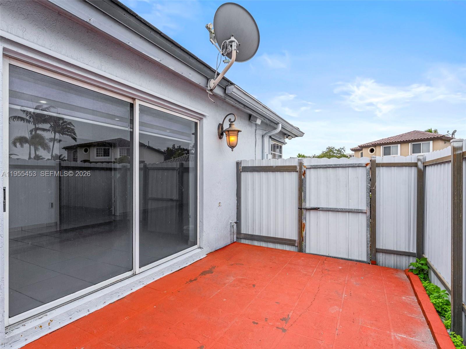 HIGHLANDS AT KENDALL - Residential