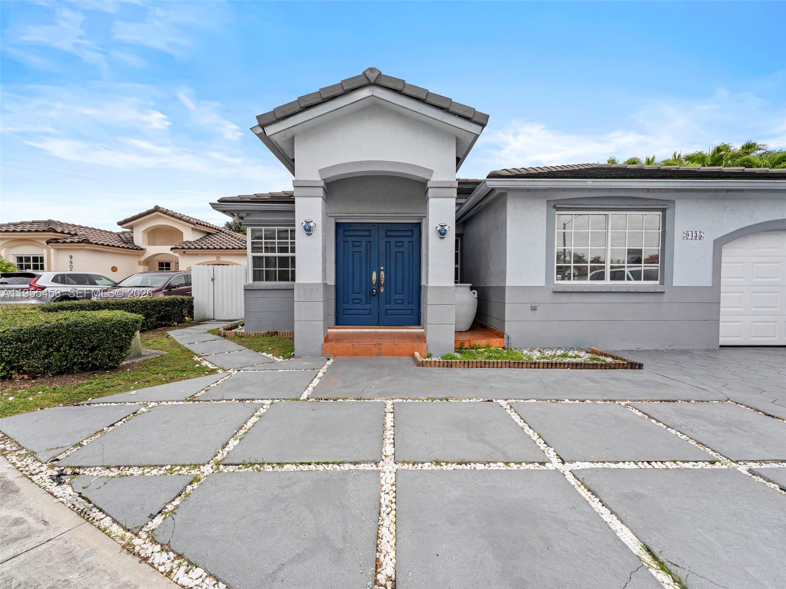 HIGHLANDS AT KENDALL - Residential