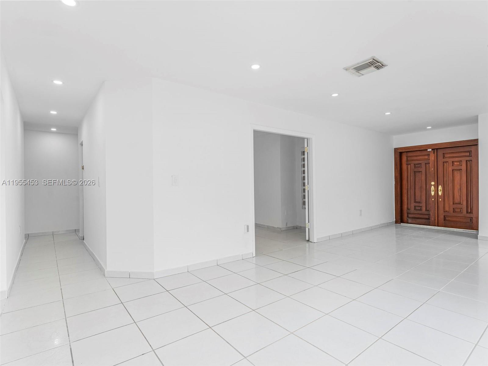 HIGHLANDS AT KENDALL - Residential