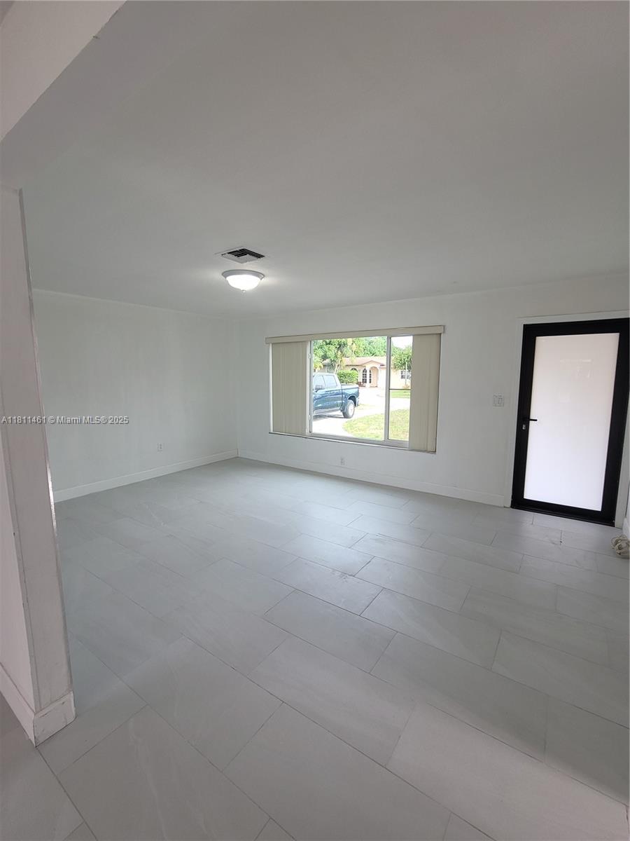 MIRAMAR SEC 13 - Residential