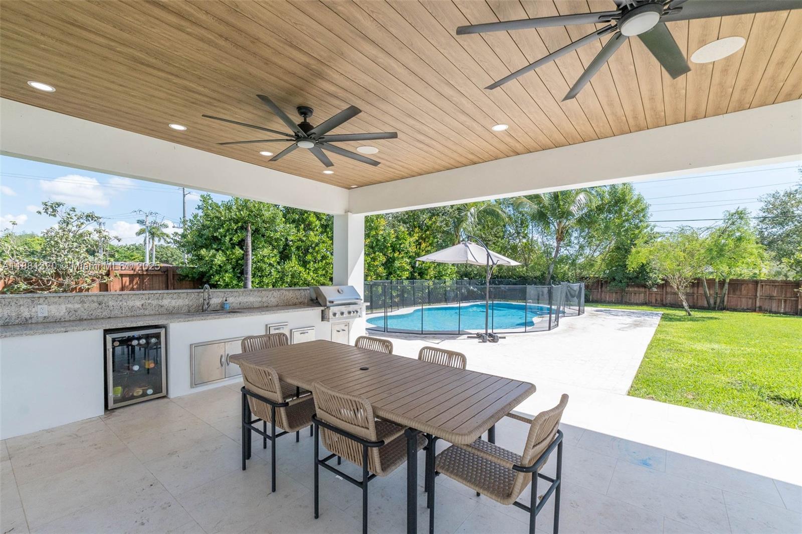 TANGLEWOOD GDNS - Residential