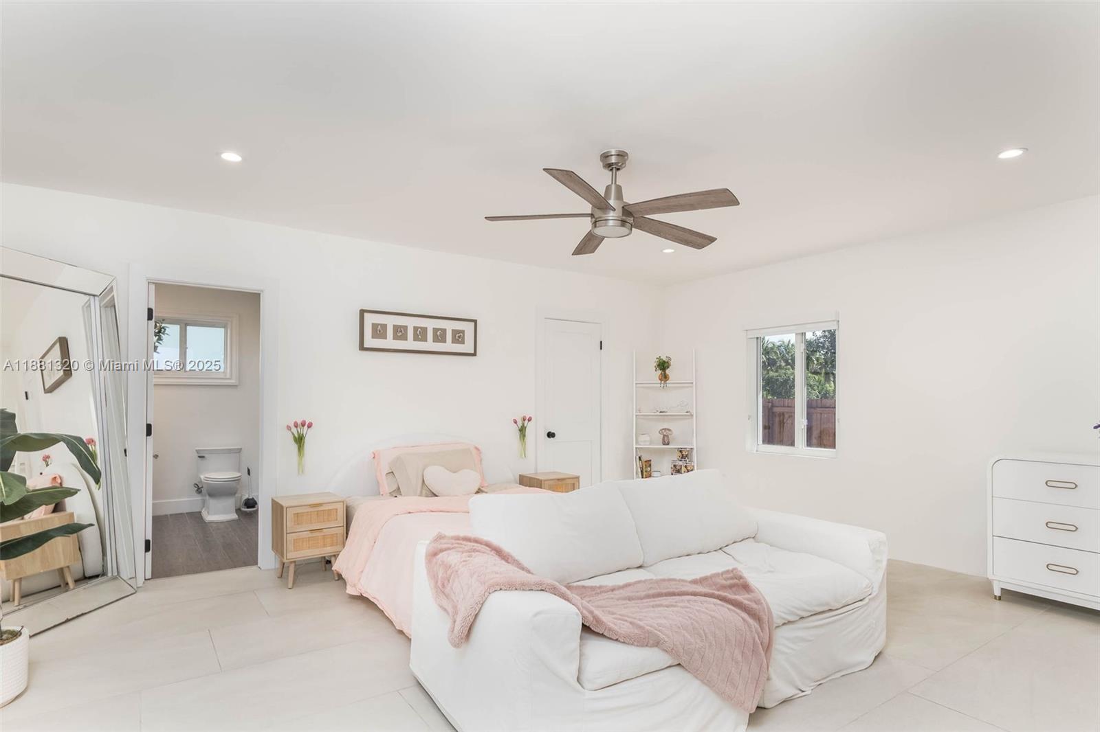 TANGLEWOOD GDNS - Residential