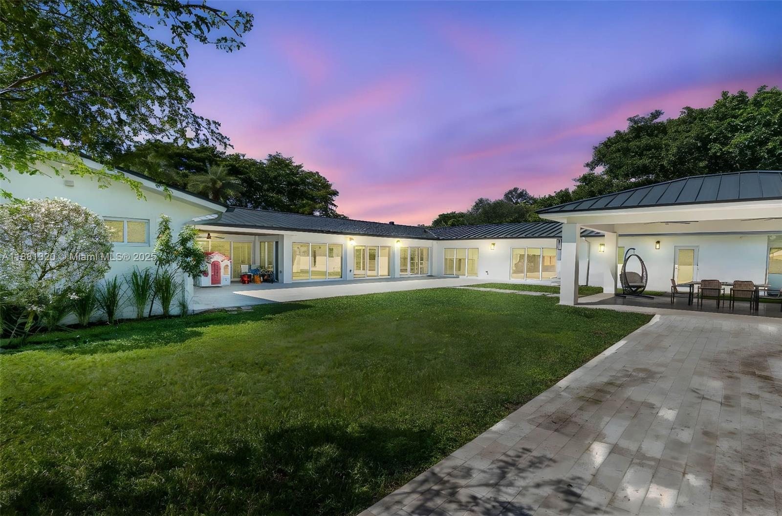 TANGLEWOOD GDNS - Residential