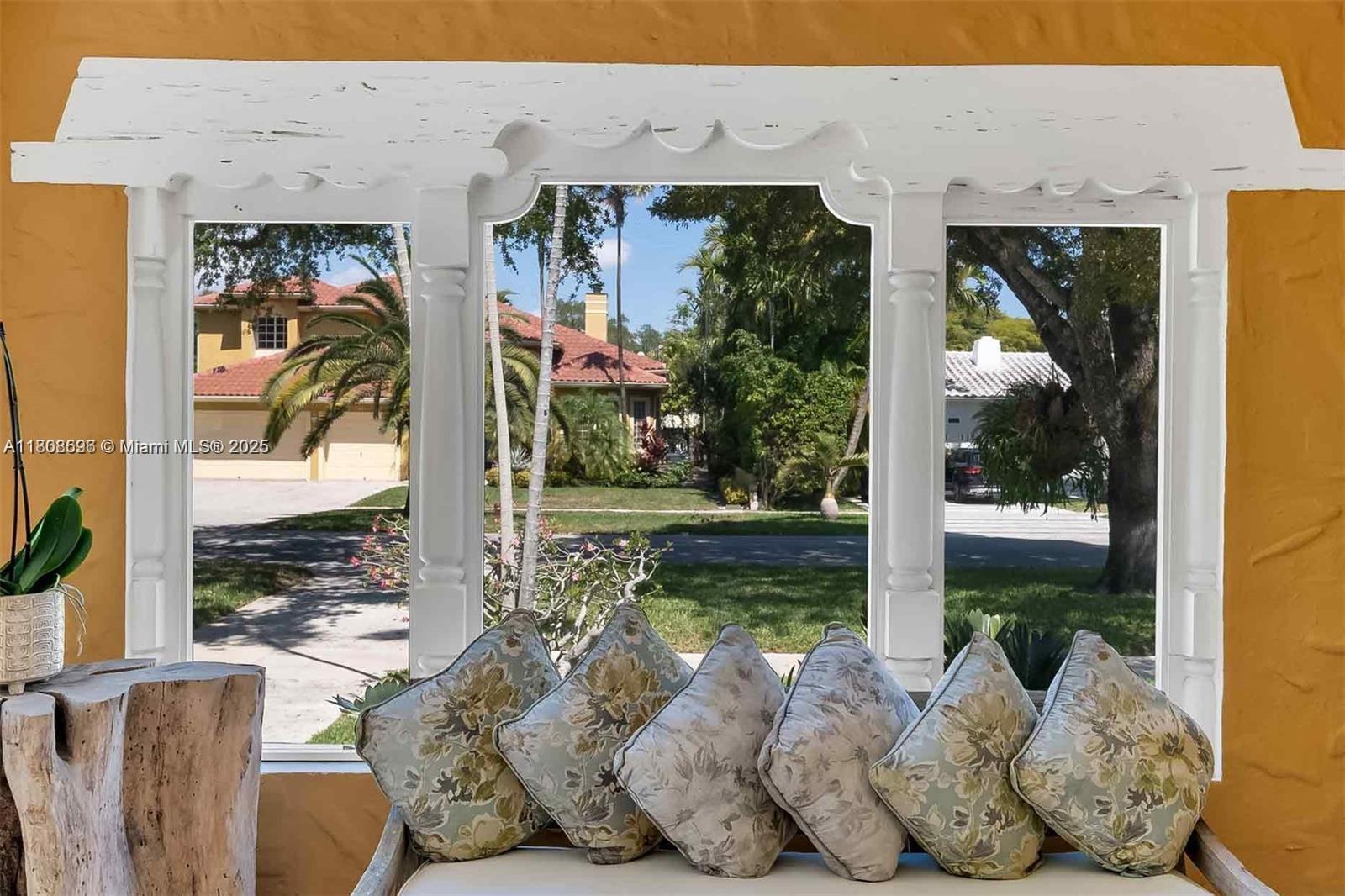 MIAMI SHORES SEC 1 AMD - Residential