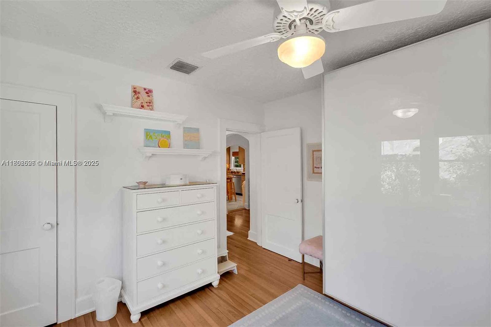 MIAMI SHORES SEC 1 AMD - Residential