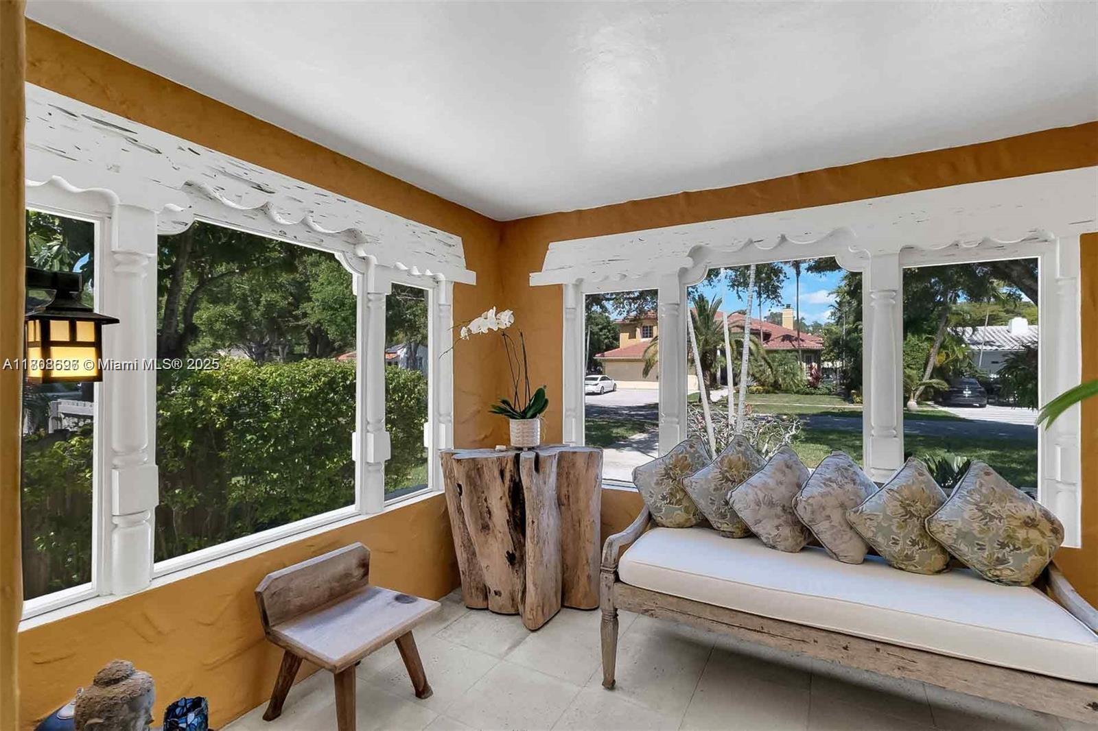 MIAMI SHORES SEC 1 AMD - Residential