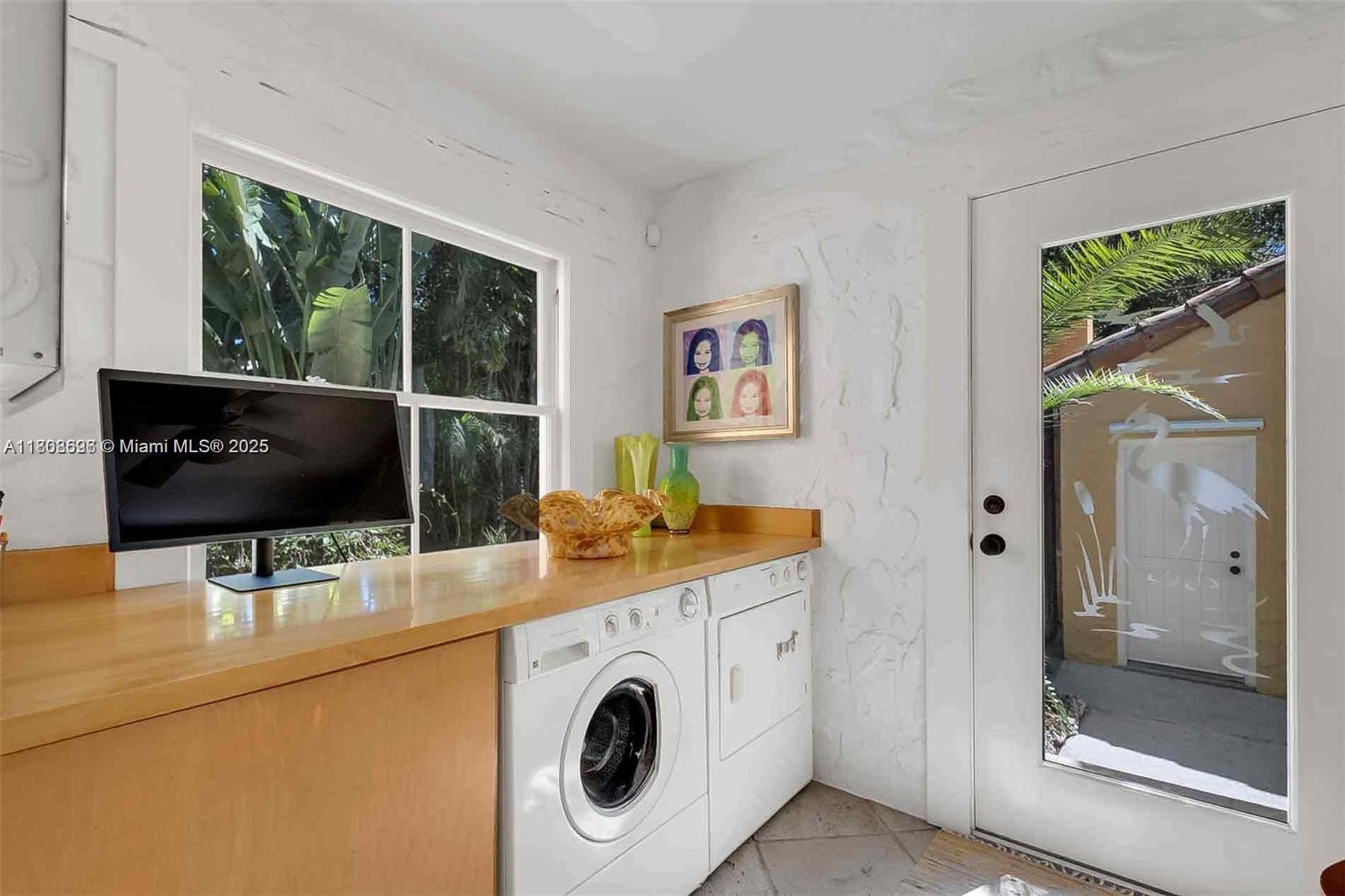 MIAMI SHORES SEC 1 AMD - Residential