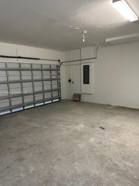 Corsica - Residential Lease