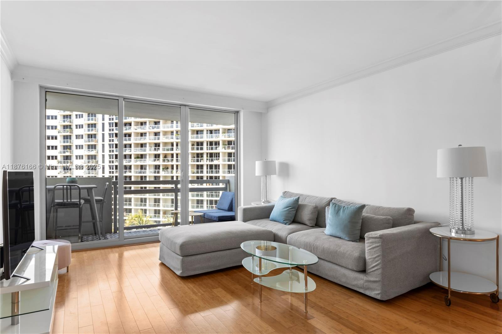 FLAMINGO SOUTH BEACH I CO - Residential