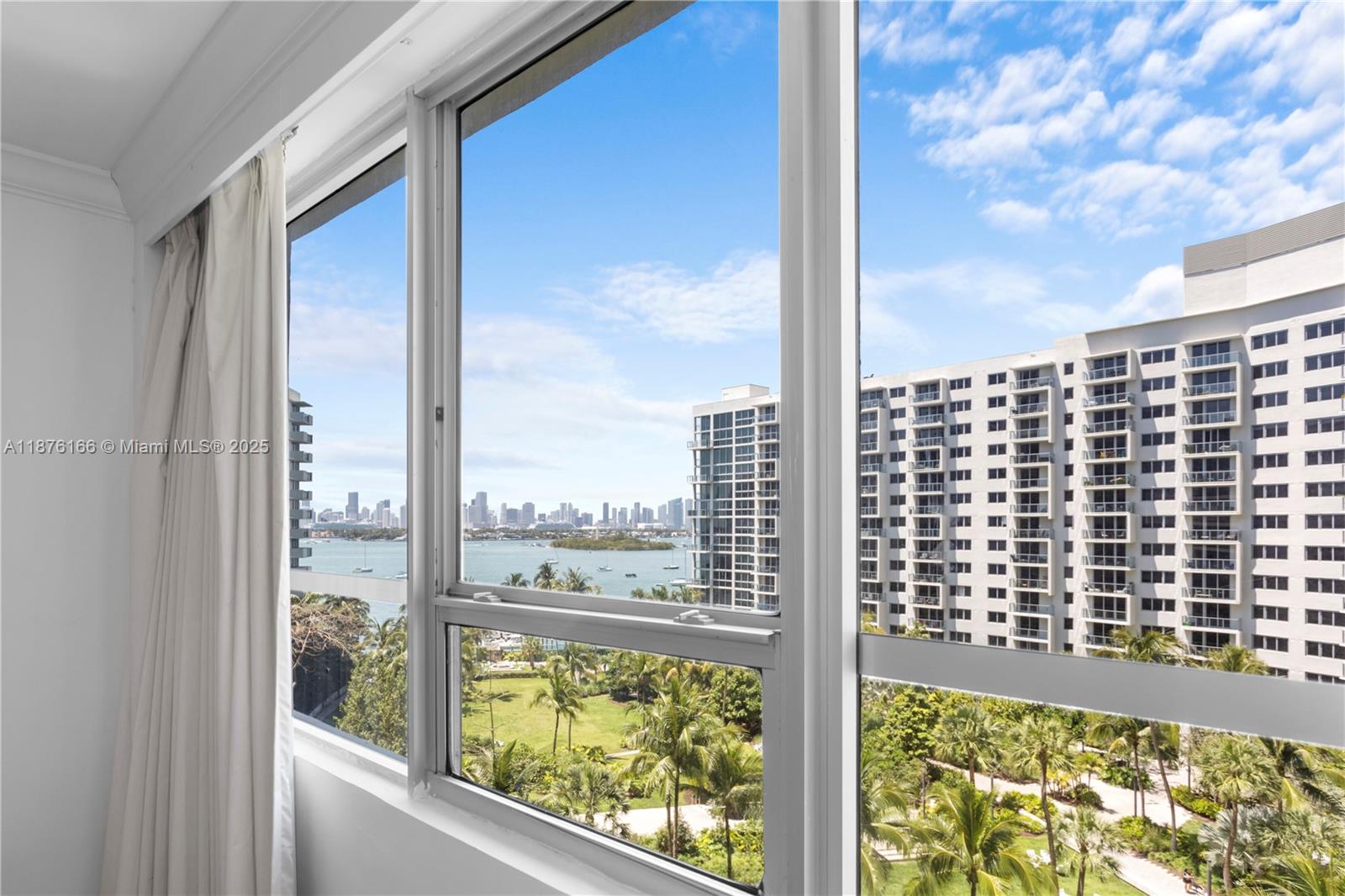 FLAMINGO SOUTH BEACH I CO - Residential