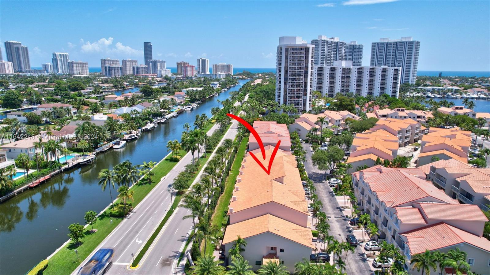 MARINA COVE AT HARBOR VIL - Residential