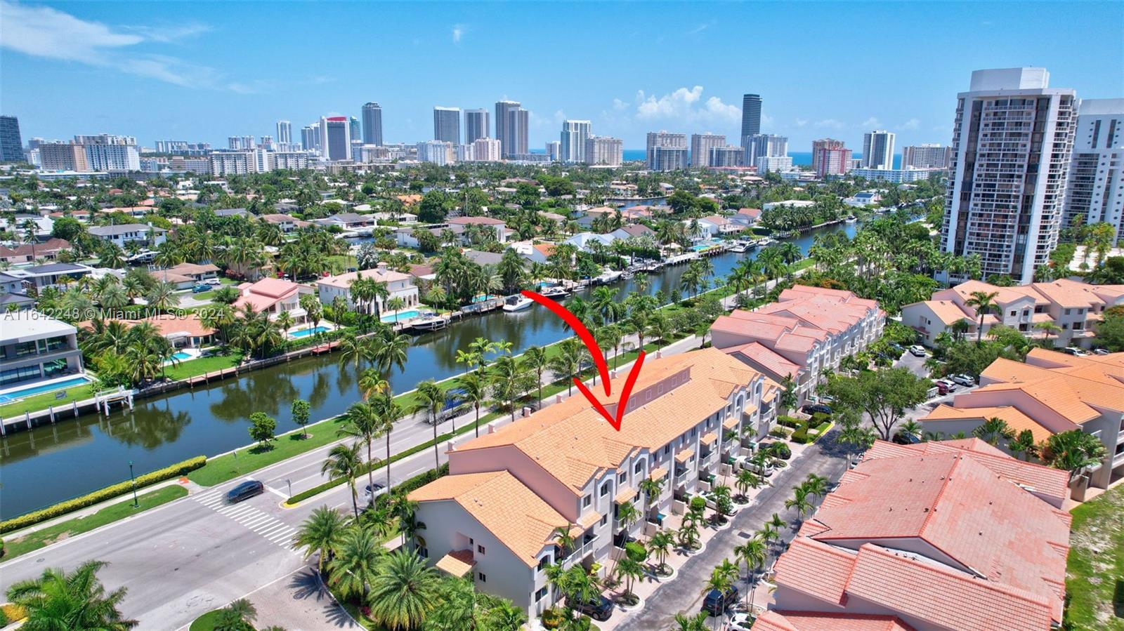 MARINA COVE AT HARBOR VIL - Residential
