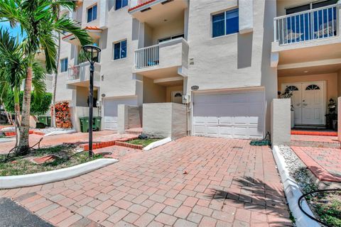 A home in Aventura