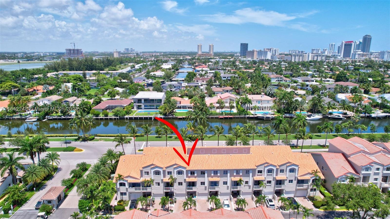 MARINA COVE AT HARBOR VIL - Residential