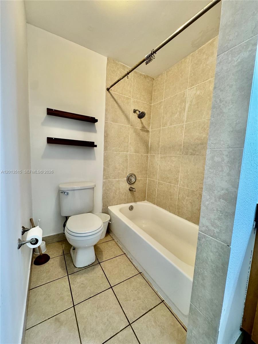 PRESERVE AT AVERY LAKES - Residential Lease