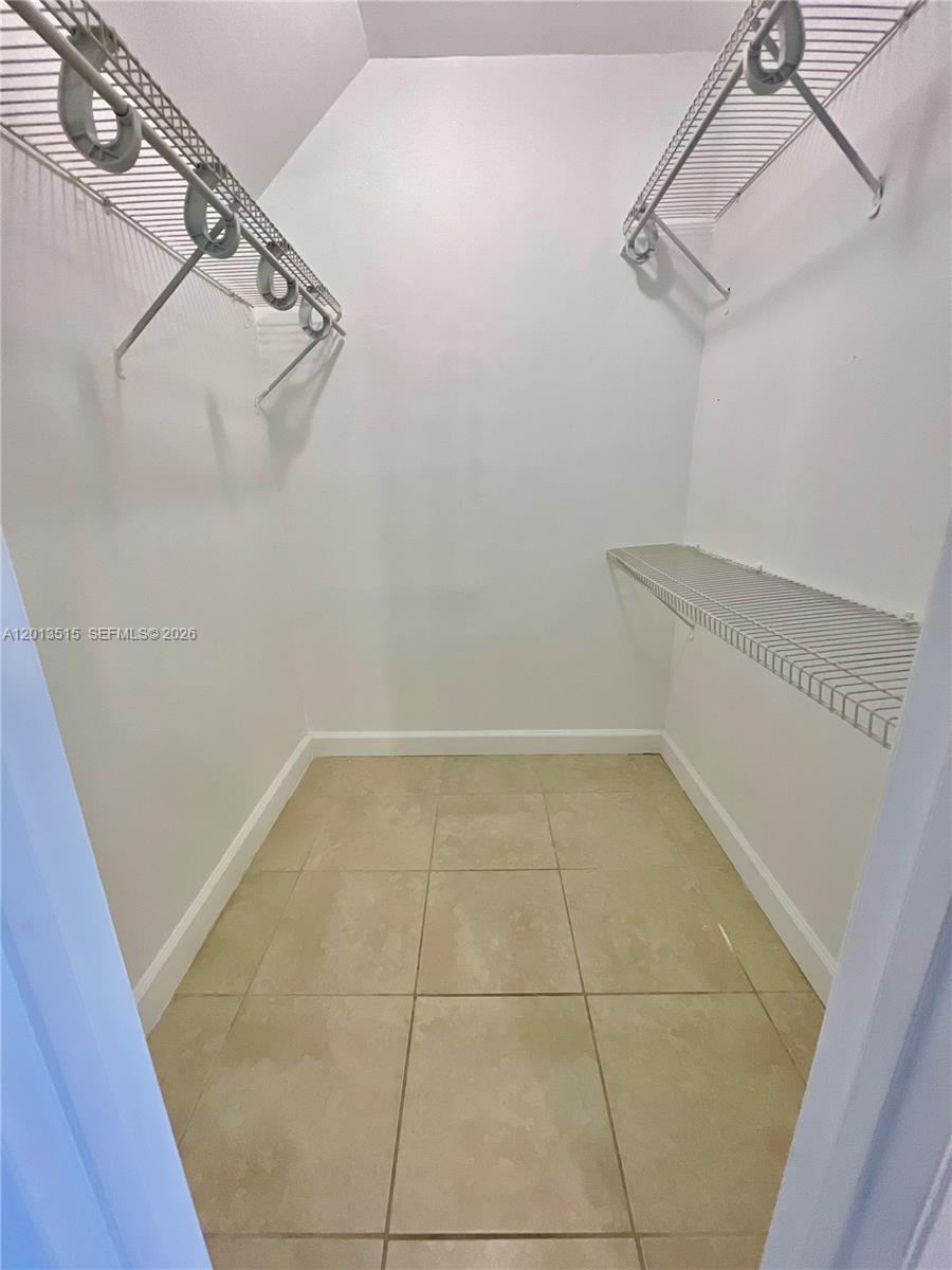 PRESERVE AT AVERY LAKES - Residential Lease