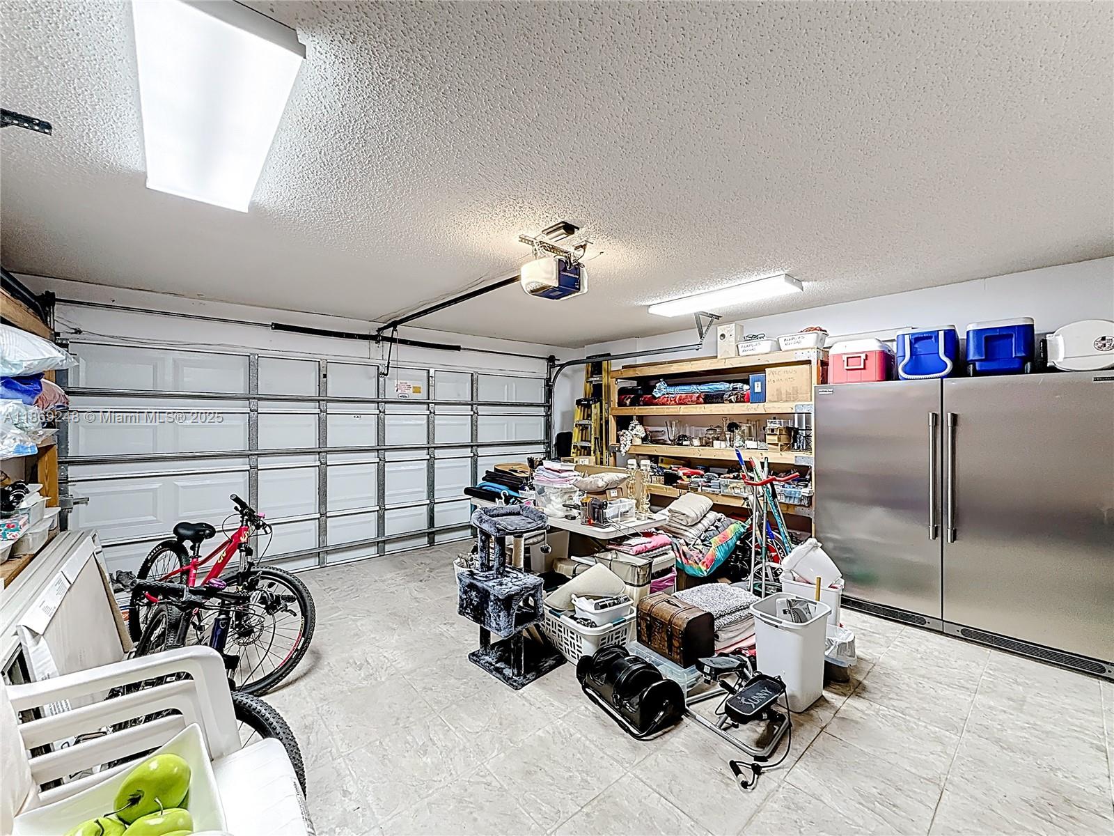 PINEWOOD ESTATES - Residential Lease