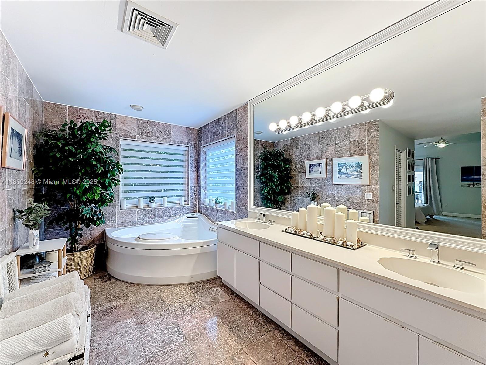 PINEWOOD ESTATES - Residential Lease