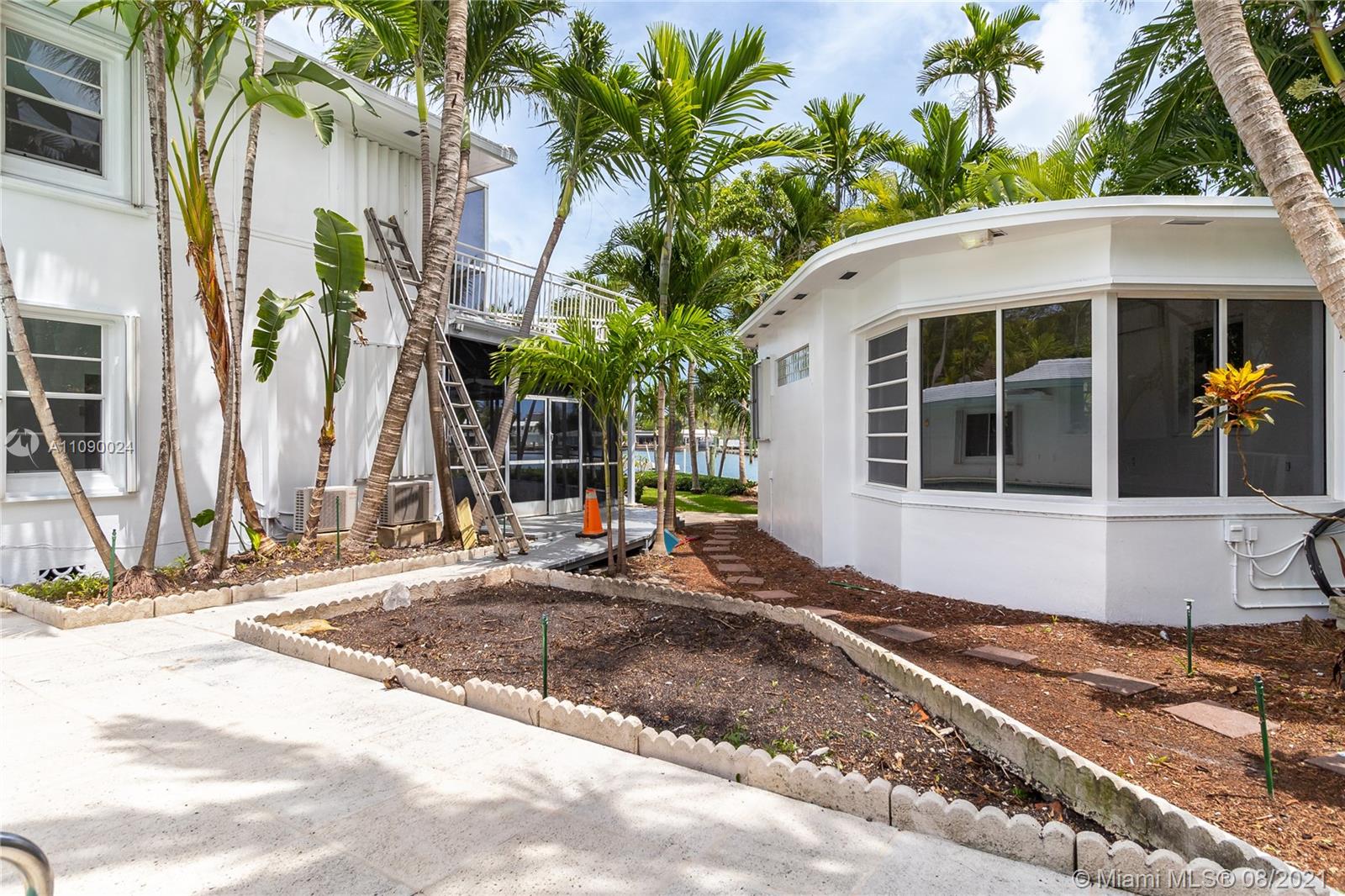 NORMANDY BEACH 2ND AMD & - Residential