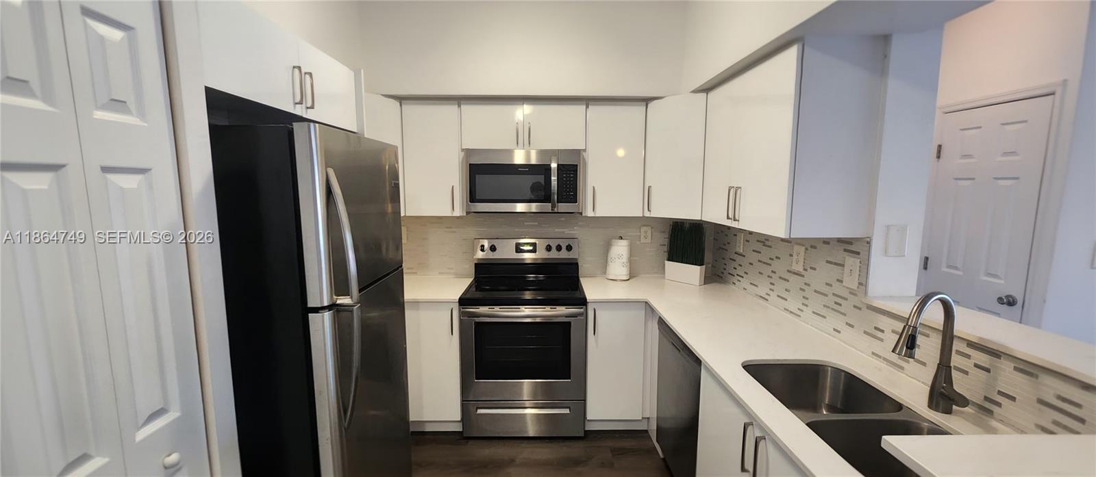 MARQUESA CONDO - Residential