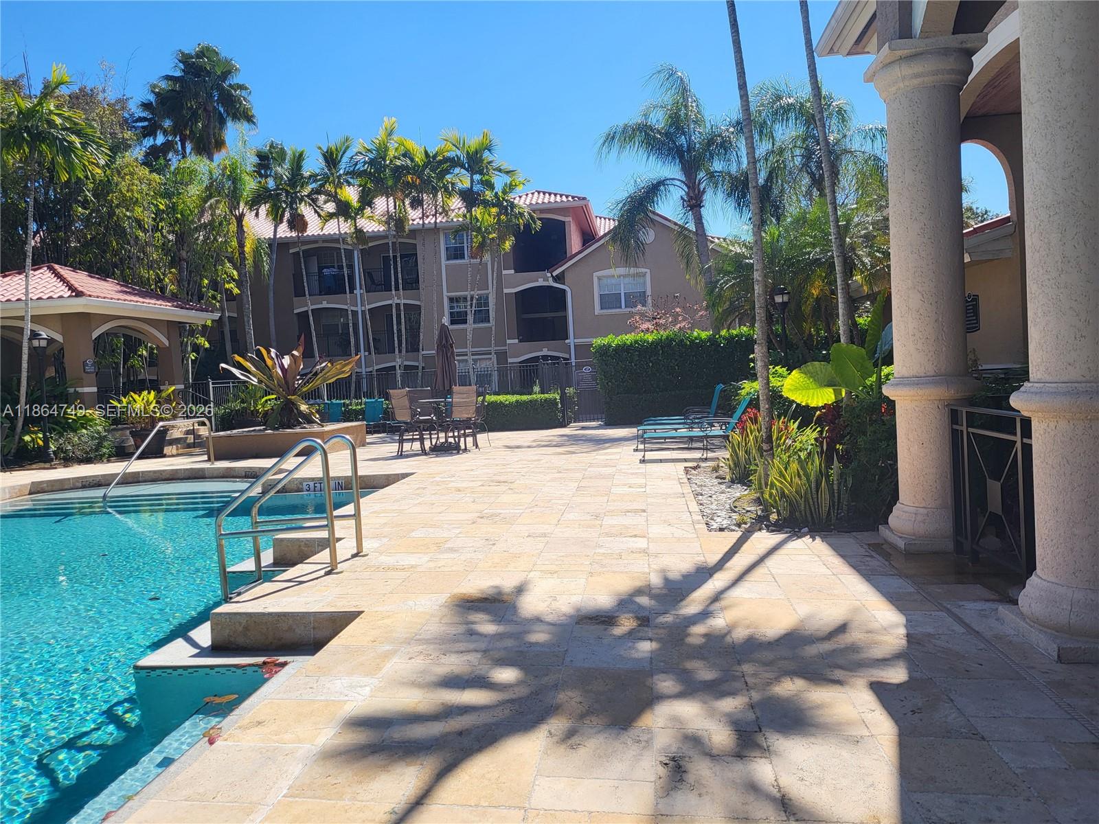 MARQUESA CONDO - Residential