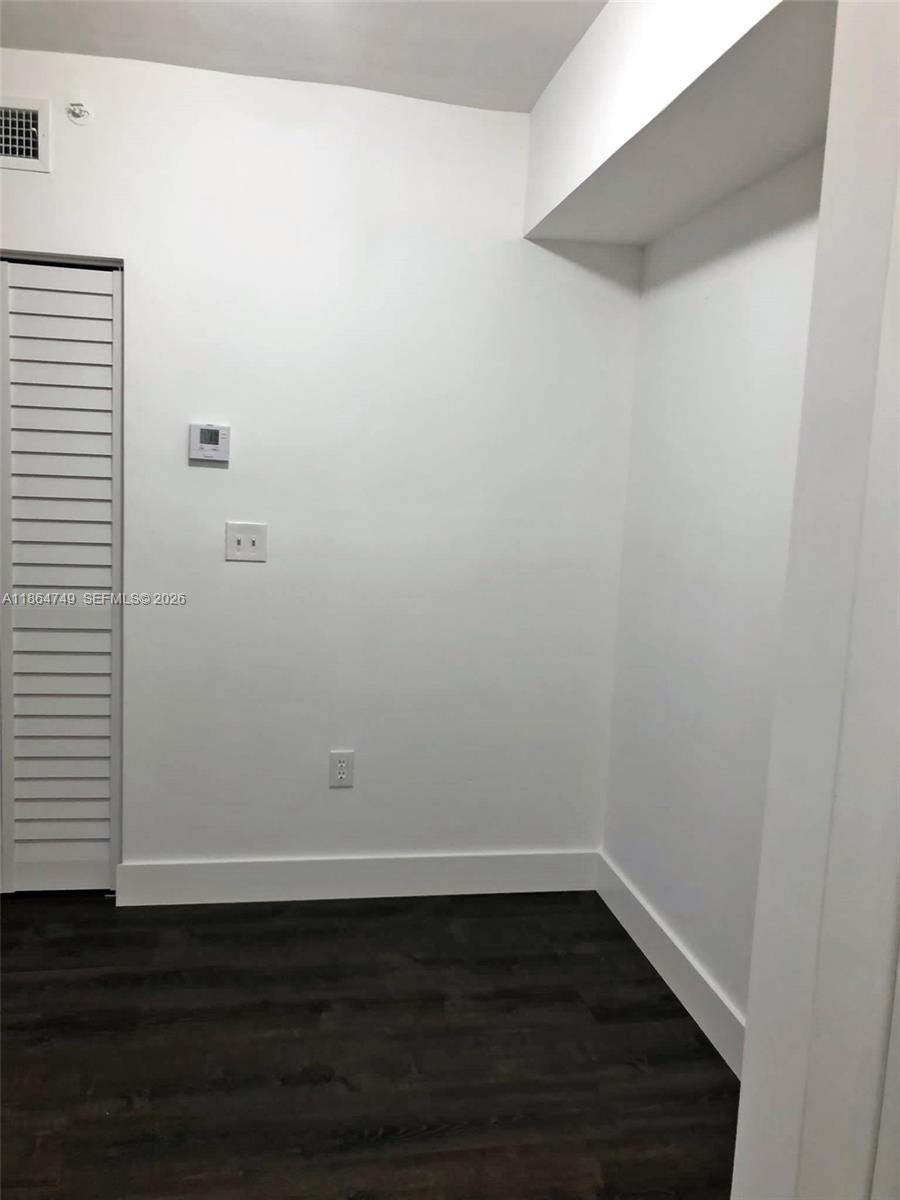 MARQUESA CONDO - Residential