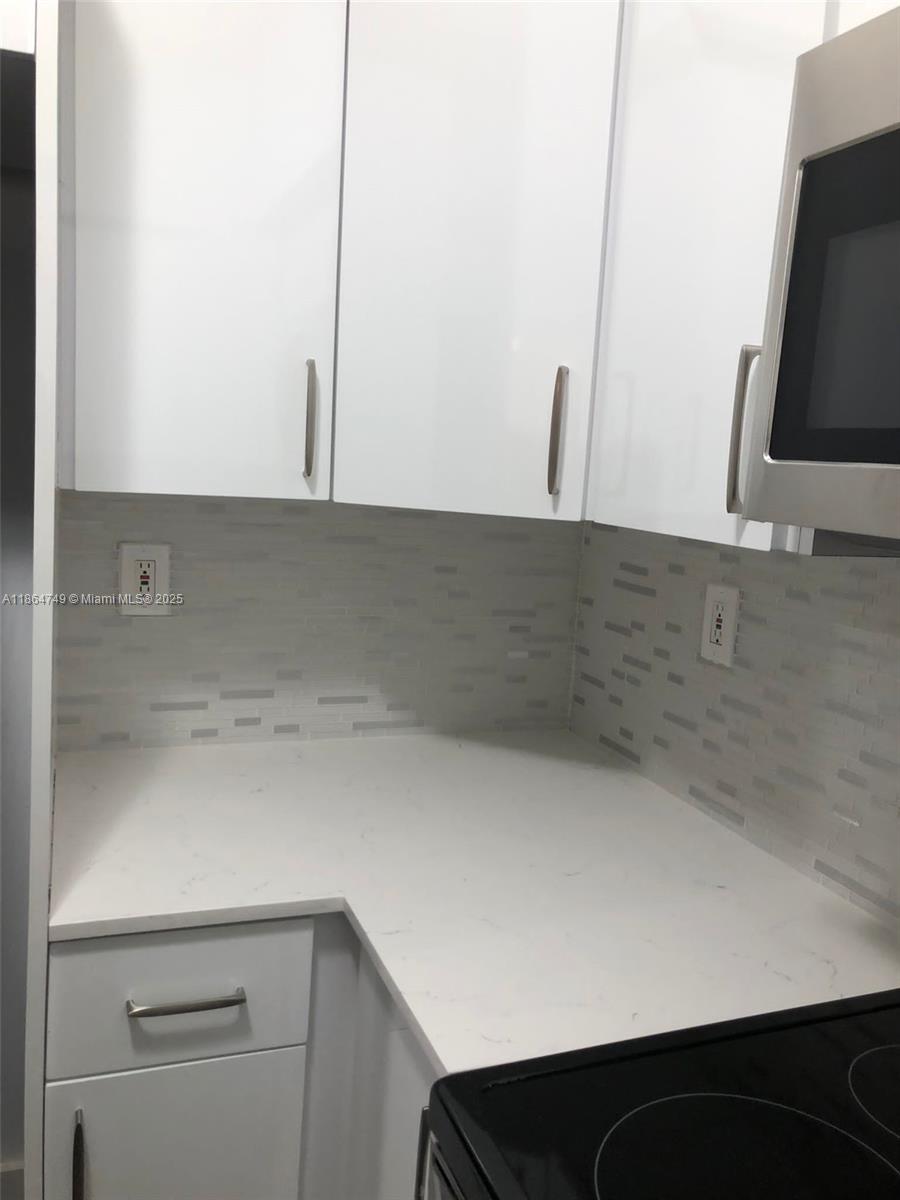 101 SW 117th Ave 7205