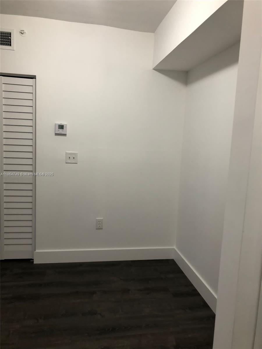 MARQUESA CONDO - Residential