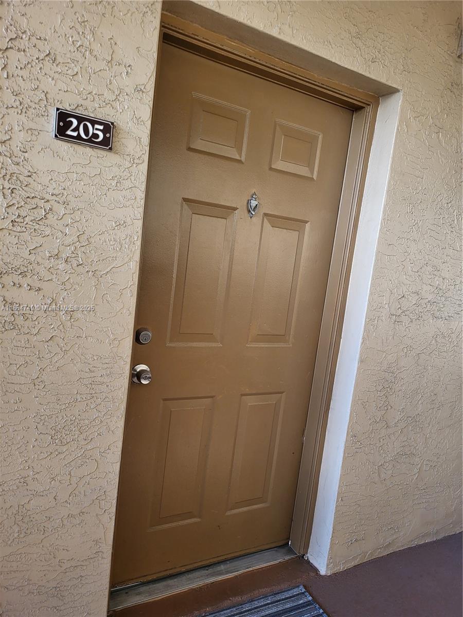 MARQUESA CONDO - Residential